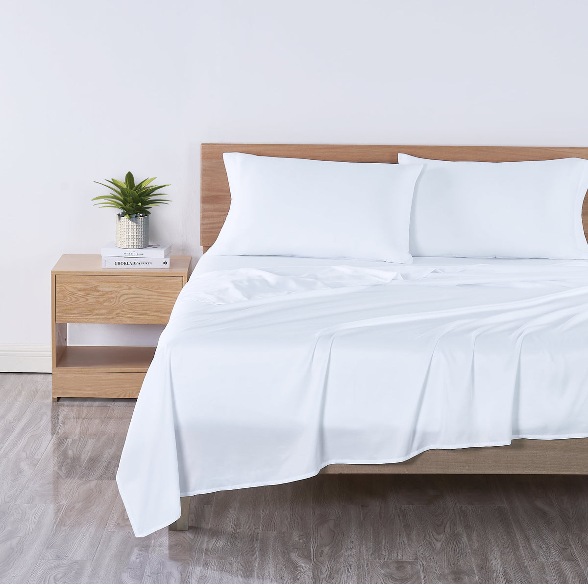 Microfiber Bed Sheet Set – Queen, 4-Piece, Arctic White